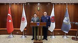 Vali Çiçek, 2. Hava Bakım Fabrika Müdürlüğünün 100. yıl etkinliklerine katıldı