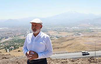 Başkan Çolakbayrakdar: 'Kayseri'nin eşsiz manzarası kent balkonunda buluşacak'