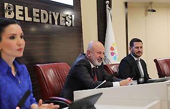 Başkan Çolakbayrakdar: 'Küçük dostlarımız için Türkiye'de ilkleri yaptık'