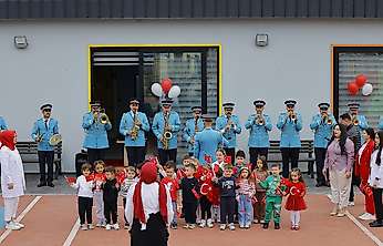 Çocuk kütüphanesinde Cumhuriyet Bayramı coşkusu