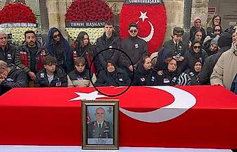 Şehit Tuğgeneral İsa Baydilli'nin annesi son yolculuğuna uğurlandı