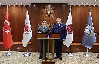 Vali Çiçek, 2. Hava Bakım Fabrika Müdürlüğünün 100. yıl etkinliklerine katıldı