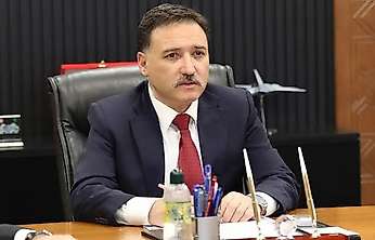Vali Çiçek: 'Değerlerimizden aldığımız güçle ülkemizi daha aydınlık yarınlara taşımak için kararlılıkla çalışmaya devam edeceğiz'