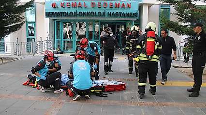 Erciyes Üniversitesi'nde deprem ve yangın tatbikatı