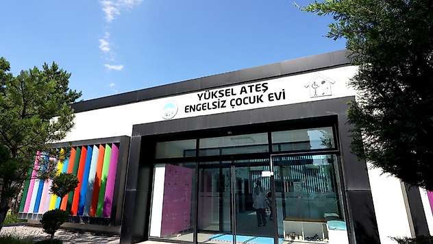 Engelsiz Hizmet Modeli ailelere nefes, çocuklara güvenli gelecek sunuyor