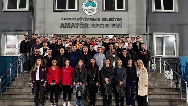 Kayseri Bölgesi hakemlerine moral