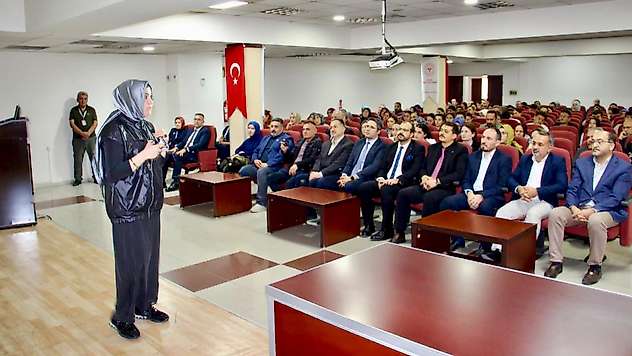 Kayseri Devlet Hastanesi'nde 'Evlilik Ehliyeti' konulu program düzenlendi