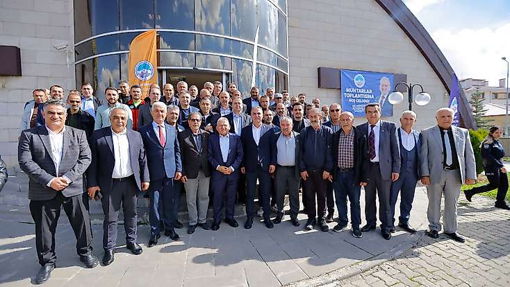 Başkan Büyükkılıç, Sarız ve Pınarbaşı'nda muhtarlarla buluştu