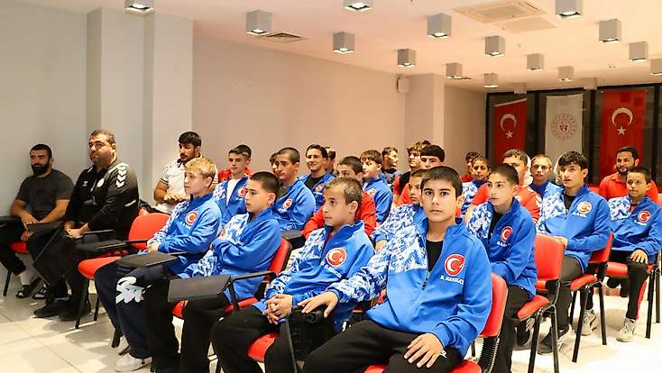 Kayseri’de Güreş Değerlendirme Toplantısı yapıldı