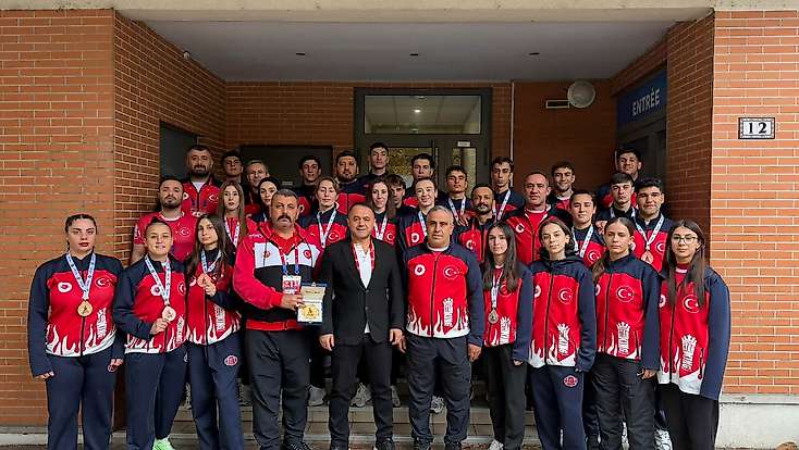 Kayserili sporcular Paris’ten 3 madalyayla döndü