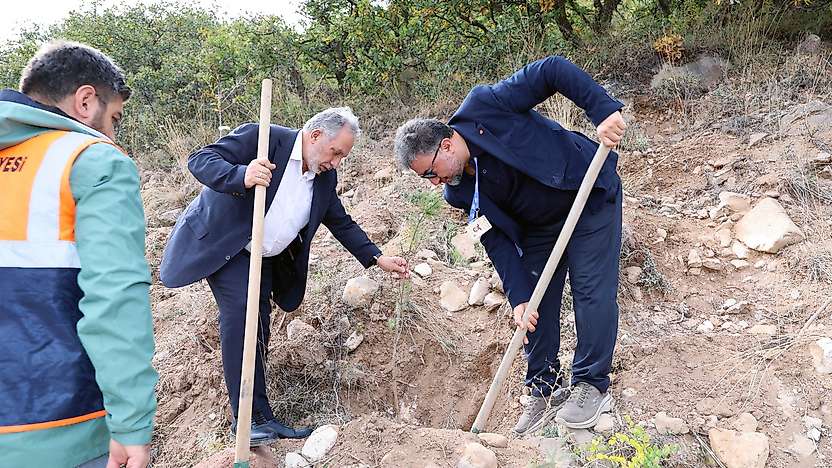 Başkan Yalçın'dan sağlığa ve doğaya çifte nefes