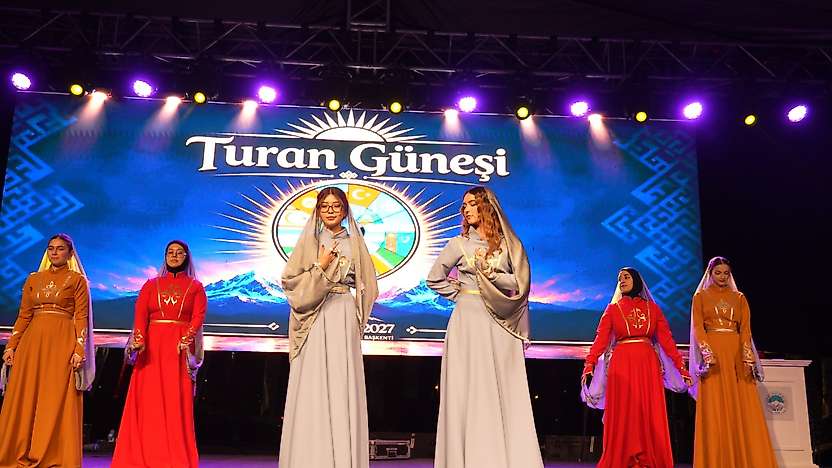 Kayseri Büyükşehir ile Türk Dünyası rüzgârı esti