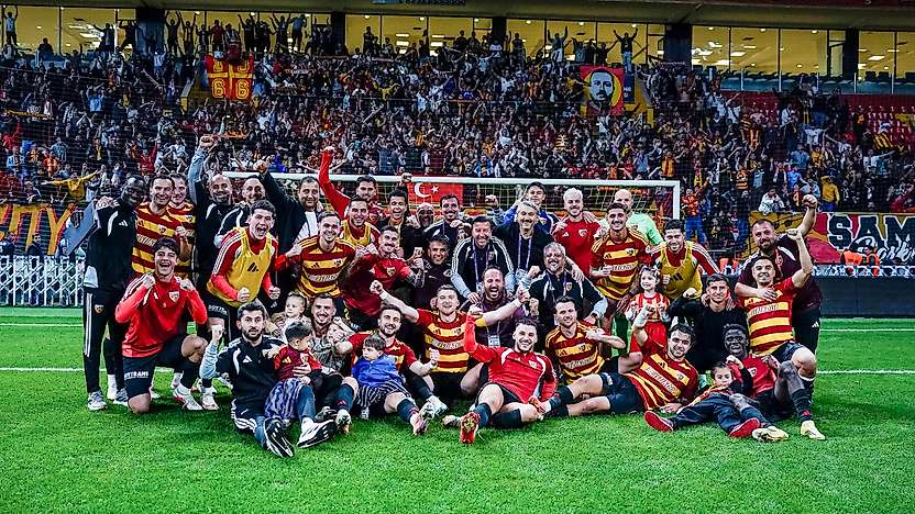 Kayserispor liderlik koltuğunda puan farkını açtı
