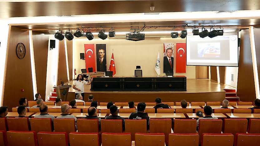 Talas'ta zabıta ve güvenliğe terör eğitimi