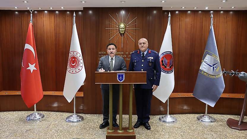 Vali Çiçek, 2. Hava Bakım Fabrika Müdürlüğünün 100. yıl etkinliklerine katıldı