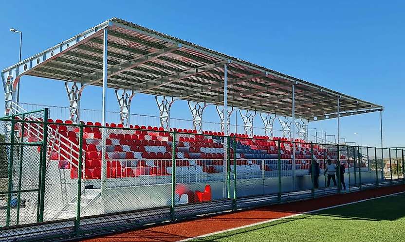 Bünyan Stadyumu'nda 500 kişilik tribün tamamlandı