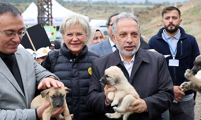 Hayvanları Koruma Günü, Talas Pati Evi Doğal Yaşam Alanı'nda kutlandı