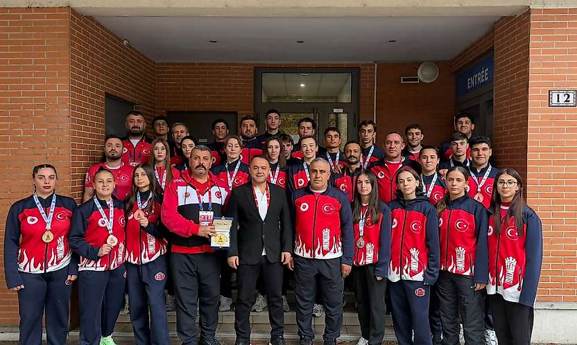 Kayserili sporcular Paris'ten 3 madalyayla döndü