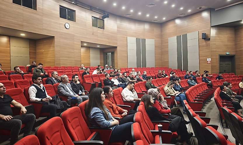 Melikgazi Belediyesi personeline 'Afet Farkındalık Eğitimi'