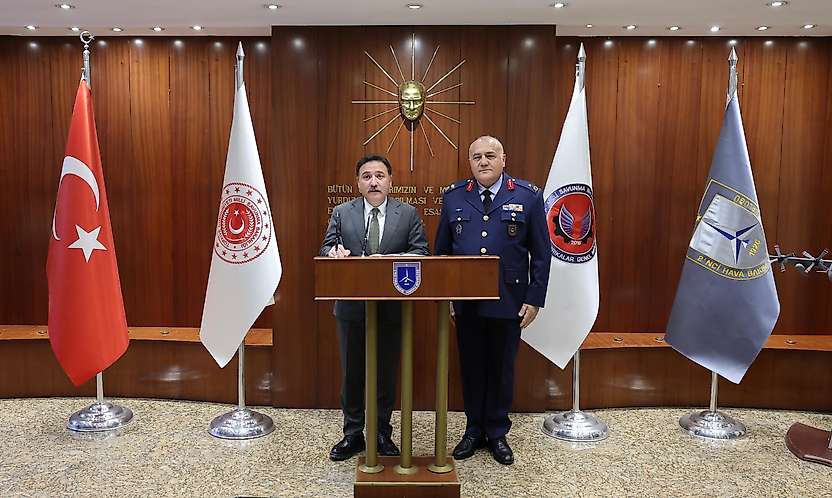 Vali Çiçek, 2. Hava Bakım Fabrika Müdürlüğünün 100. yıl etkinliklerine katıldı